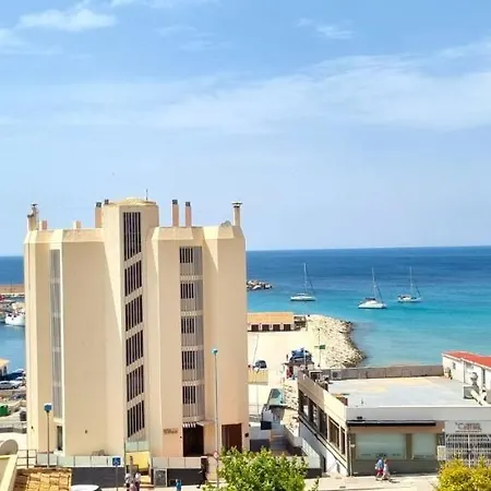 Turis 17 Apartment *